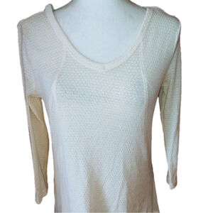 Wild Blue Sadie Robertson High Low Top M